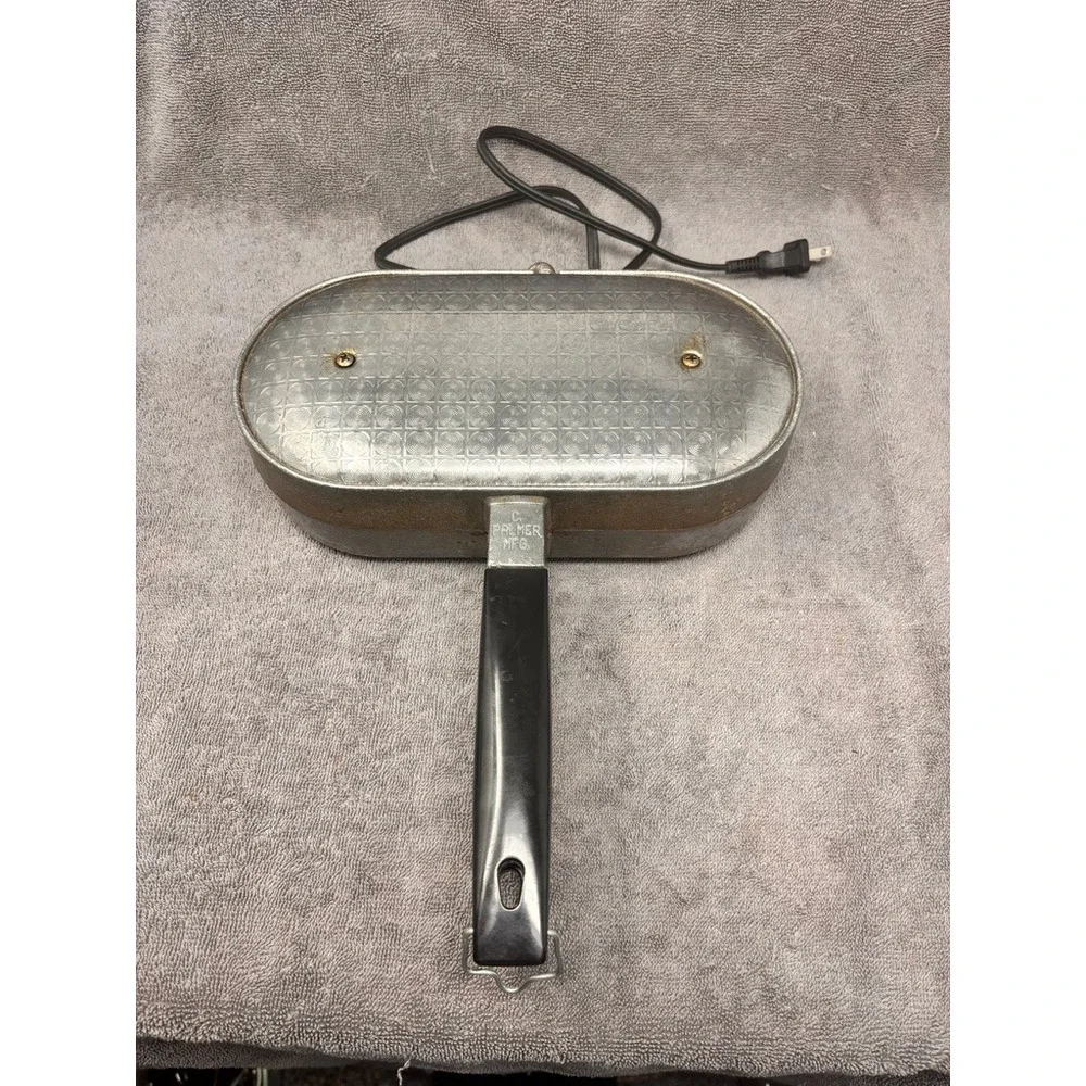 Vintage C. Palmer Mfg Electric Pizzelle Iron Maker 3 Cookie Press Made in USA